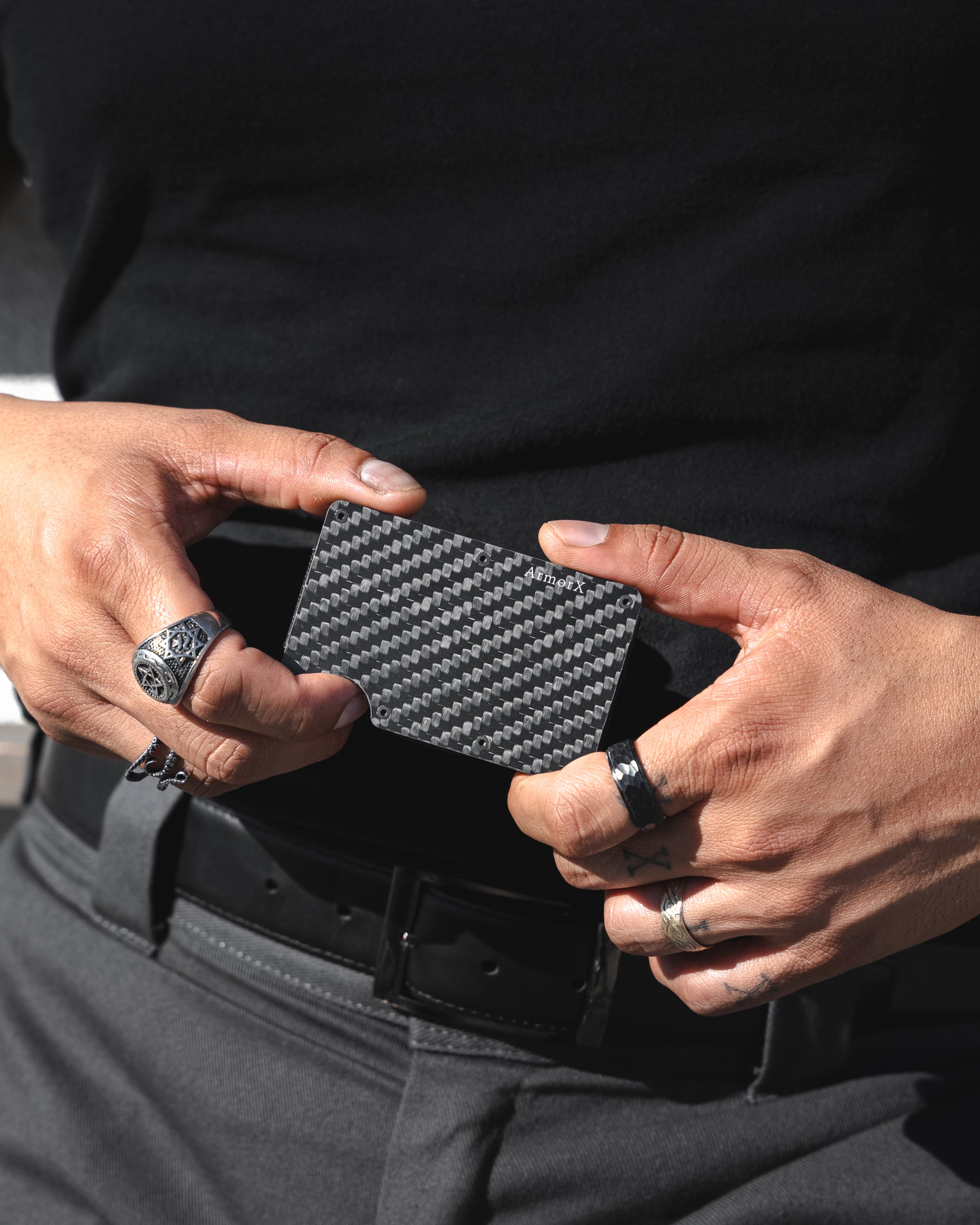 Armor-X Carbon Folio